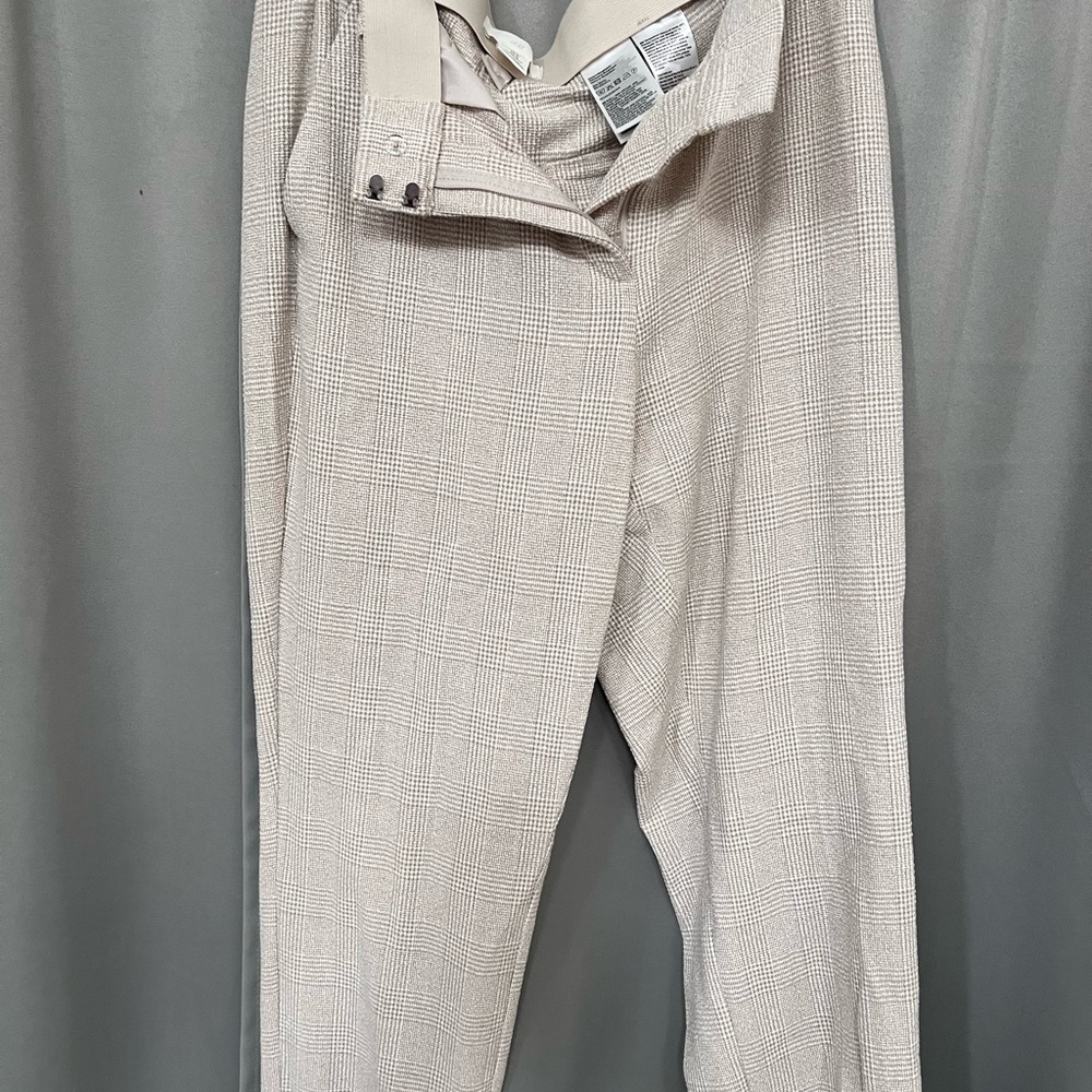 H&M women’s trouser beige glen plaid